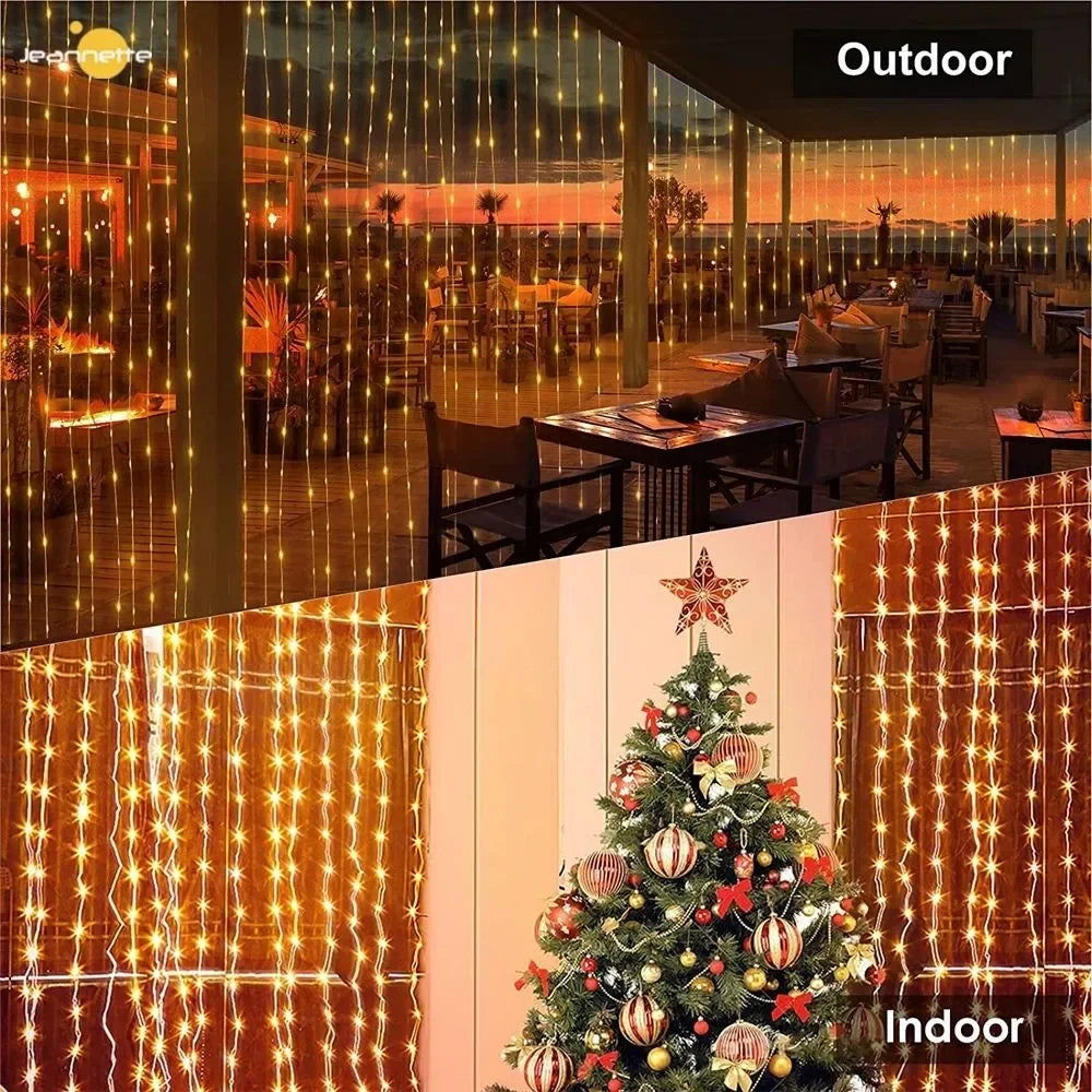 300 LED Solar Outdoor Curtain Light - 8 Modes